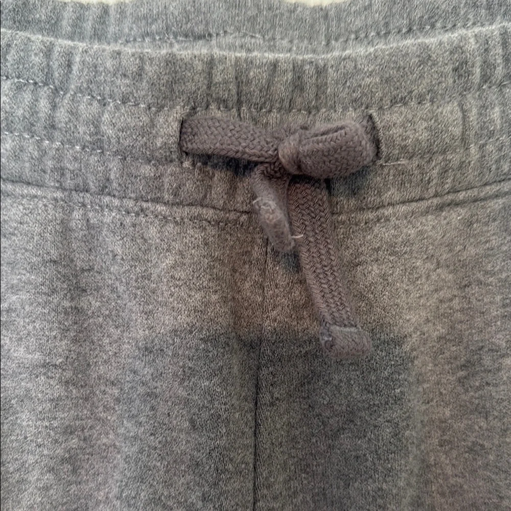 Abercrombie Kids A&F Essentials Grey Fleece Shorts Size 15/16